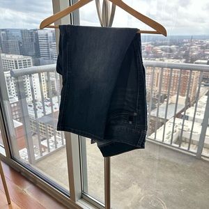 Torrid size 18 stretch capri jeans, medium wash